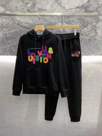 Picture of LV SweatSuits _SKULVM-5XLkdtn17229427